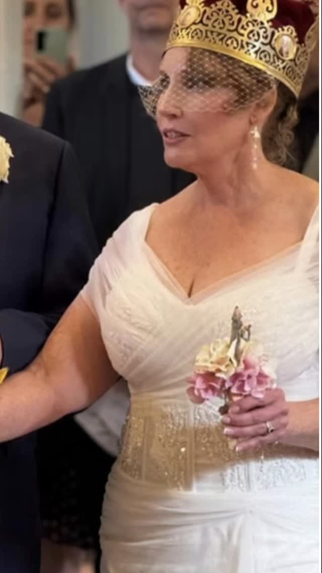 A custom creation by Jennifer Bowden Designs — made for a bride who wanted something elegant, flattering, and truly her own.
This two-piece bridal outfit was designed to complement an F-cup bust with structured corsetry, hand-draped tulle, and pearl-beaded detailing. It’s the perfect choice for brides who want a chic, modern look that isn’t too traditional, yet still radiates bridal sophistication.
Made in Melbourne • Couture craftsmanship • Designed for comfort + confidence 🤍
Link in bio 🔗
#JenniferBowdenDesigns #CustomBridal #MelbourneBride #ModernBride #CoutureBridal #MatureBride #CurvyBride #BespokeWeddingDress #BridalDesign #SustainableLuxury #BridalFashionAustralia #inclusivebridalfashion