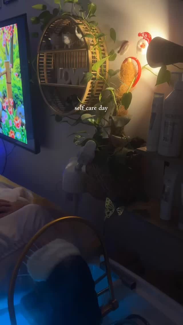 🎁 Looking for the perfect birthday gift for your bestie? 💕
Skip the flowers and perfumes this year — give her something she’ll actually remember! 🌸
✨ Japanese Head Spa Massage ✨
A luxurious head-to-toe relaxation experience designed to melt away stress, boost scalp health, and leave her glowing inside out.
It’s not just a massage — it’s a moment of peace, pampering, and pure happiness 💆♀️🕊️
Perfect for:
🌿 Busy mums who deserve a break
💼 Hardworking besties who need to unwind
💖 Anyone who loves self-care and relaxation
🎀 Gift her a unique experience she’ll thank you for again and again.
📍Available at Jubilee Lashes & Beauty — book a surprise treat for her today!#birthdaygiftidea