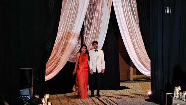 Proud to be part of your day!!!
#weddingdecor #weddinginspiration #chicagoweddingdecor #southasianweddings #weddiflowers #stagedecor #stagedecor #chicahoindianwedding #stagedecoration #indianwedding
@sheratongrandchicago
@dvsevents
@purplepeacockstudios
@kochuveettilbeats