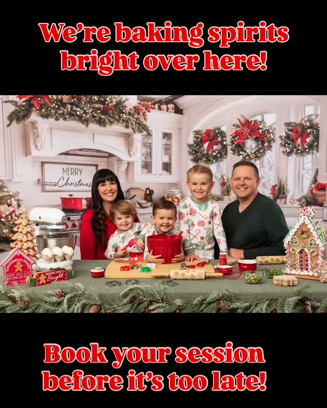 We’re loving the new Christmas cookies set this year! So much fun the kiddos can’t stop talking about it! 🥰
#tukefamily #christmasphotos #christmasmemories