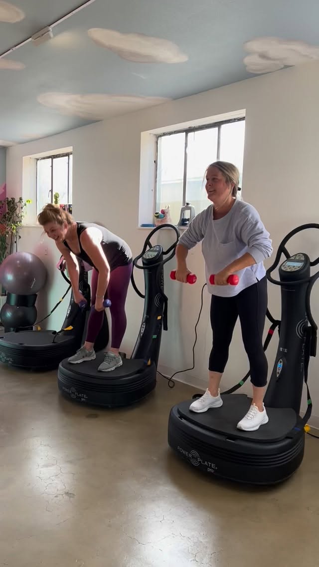 Tank top arms are always in season!
#powerplate #fitnessclass #workoutsmart #southdenver