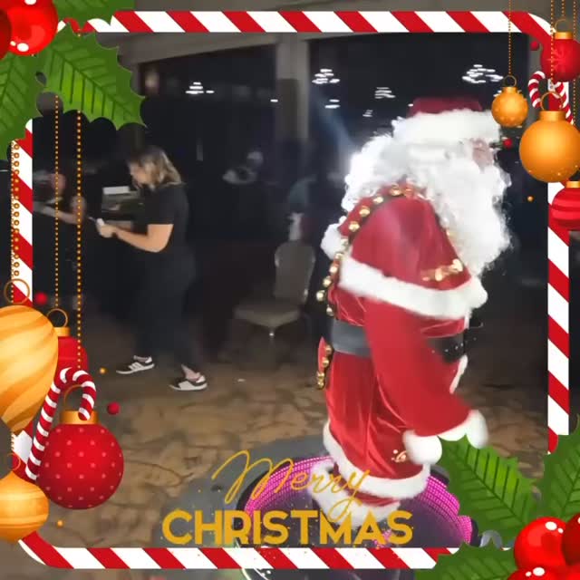 Who’s ready for Santa????? I know him! I know him!!!!