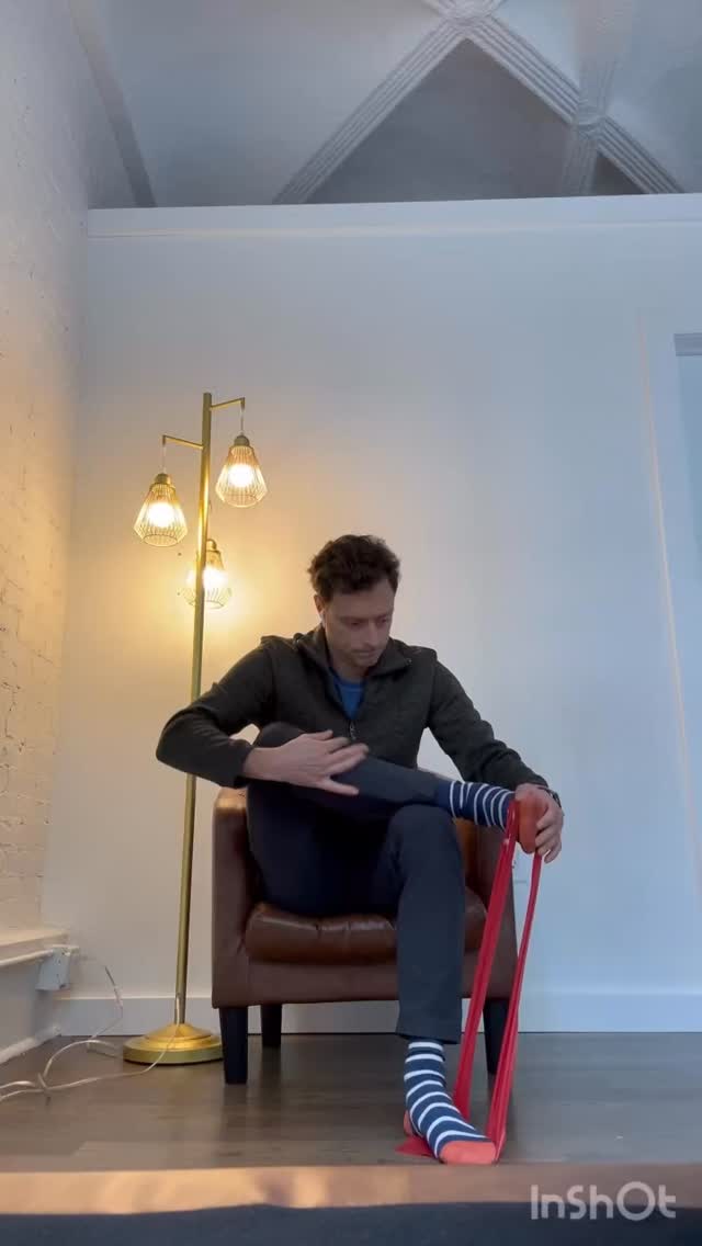 Achilles tendonitis is another super common running injury. Especially in the beginner population. After a thorough assessment to make sure this is what you have these are a few exercises to get started with. There is more info about this condition in the new blog post.
1. This eccentric exercise is helpful for off loading the Achilles so it is not being aggravated as much while walking and running.
2. This is another banded exercise to slowly start strengthening the ankle during your gait
3. Finally we have some single leg balance while in your toes. This will isometrically load the Achilles while working on your balance.
New blog post: https://www.fullstridespinesport.com/post/achilles-tendonitis
#chiro #williamsburgbrooklyn #painrelief #runninginjuries #rehabexercise
Ankle pain relief in Williamsburg, Brooklyn