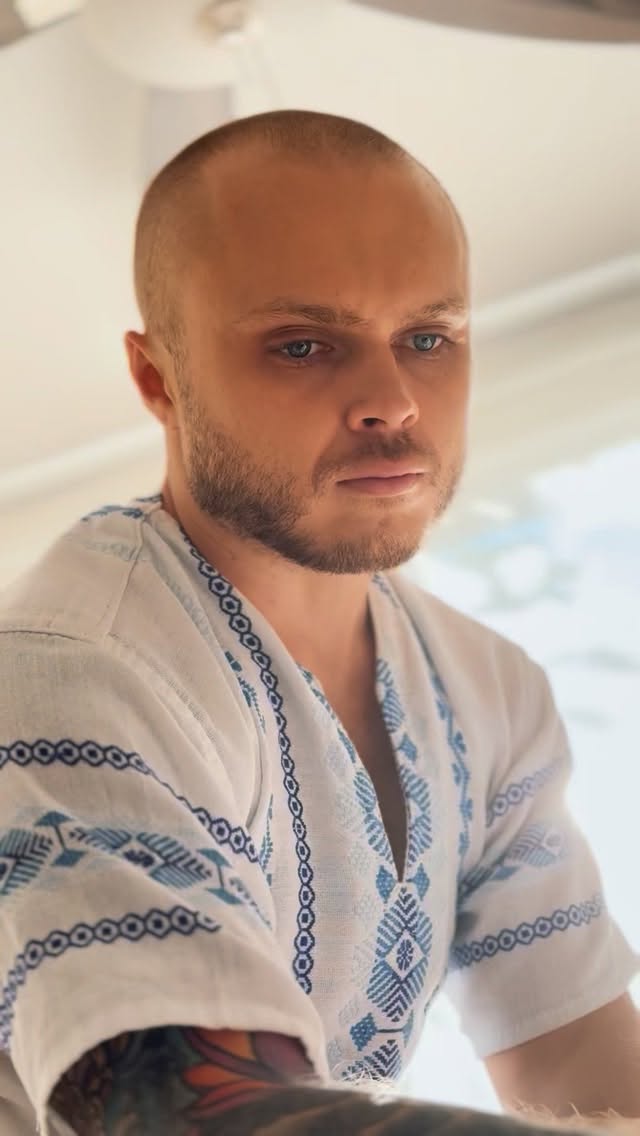 Tu bienestar empieza con un masaje. Agenda tu cita.