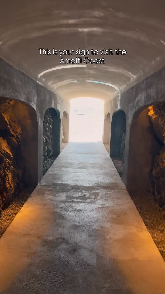 This is your sign to visit the Amalfi Coast 🇮🇹✨
If it’s been living rent-free on your vision board, this is why you should start planning now ⬇️
• Limited hotel availability fills up months in advance
• Best flight prices are happening before peak season
• You’ll get the best rooms, views, and experiences when you plan early
And the best part?
💳 Flexible payment options available
✈️ Flight + hotel packages
🗺️ Or a fully curated experience with everything planned out to perfection
All you have to do is show up, sip limoncello, and live your Italian dream 🍋🌊
⤵️Comment AMALFI to get started
Or tap the fist link in bio to lock it in with a low deposit.
⬆️Check out our Italy 2025 stories for more views 😍
#amalfi #italy #travelagentlife #italiansummer #italian