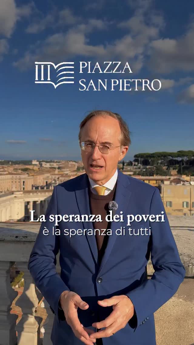 Nel numero di novembre di Piazza San Pietro, Piero Damosso riprende l’esortazione apostolica Dilexi tè di Papa Leone XIV e ci ricorda, con sant’Agostino, che chi ama i poveri vede in loro il volto di Dio.
È un richiamo che tocca l’anima e la vita: “”𝑠𝑒 𝑚𝑒𝑡𝑡𝑖𝑎𝑚𝑜 𝐷𝑖𝑜 𝑎𝑙 𝑝𝑟𝑖𝑚𝑜 𝑝𝑜𝑠𝑡𝑜, 𝑖 𝑝𝑜𝑣𝑒𝑟𝑖 𝑠𝑡𝑎𝑛𝑛𝑜 𝑐𝑜𝑛 𝑛𝑜𝑖, 𝑣𝑖𝑣𝑜𝑛𝑜 𝑐𝑜𝑛 𝑛𝑜𝑖, 𝑐𝑜𝑛𝑑𝑖𝑣𝑖𝑑𝑜𝑛𝑜 𝑐𝑜𝑛 𝑛𝑜𝑖 𝑙𝑎 𝑝𝑟𝑒𝑔ℎ𝑖𝑒𝑟𝑎 𝑒 𝑖𝑙 𝑝𝑒𝑛𝑠𝑖𝑒𝑟𝑜 𝑠𝑜𝑐𝑖𝑎𝑙𝑒””
Damosso racconta le voci e le testimonianze dei poveri, i gesti di solidarietà e di condivisione che permettono di camminare insieme verso un mondo più giusto e fraterno, dove Dio è al centro, almeno nelle nostre vite.
Così, come ricordano Papa Francesco e Papa Leone XIV, la cosa più importante diventa l’amore per gli altri e una fraternità comune che non lascia indietro nessuno.
Segui la pagina per restare aggiornato sui contenuti di Piazza San Pietro.
Leggi la rivista digitale sul sito ufficiale.