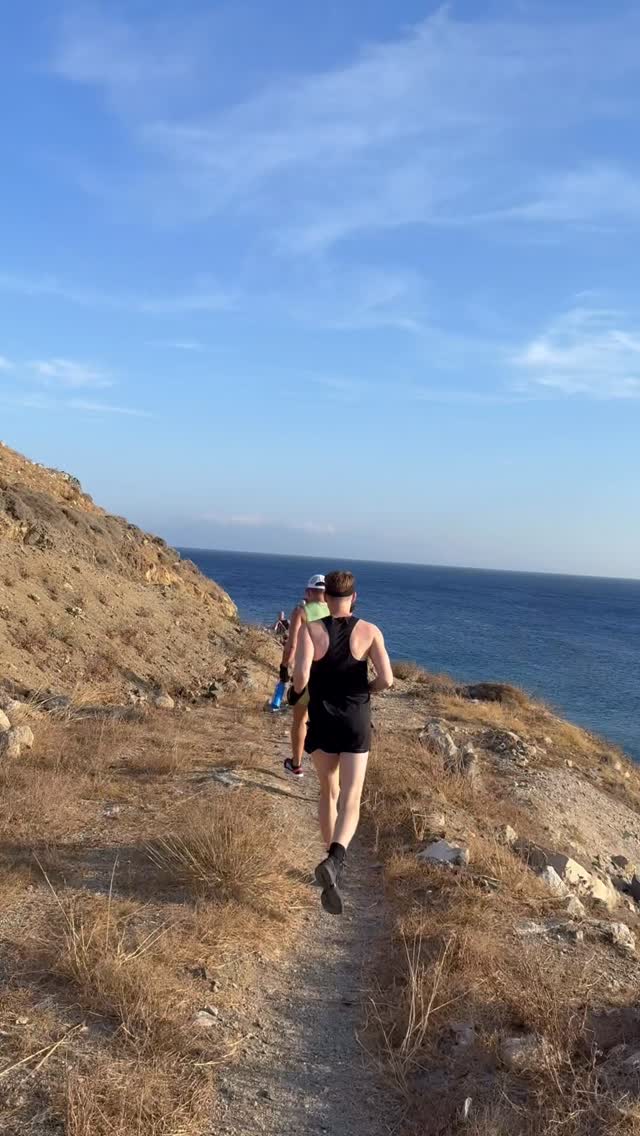 Yoga Fitness Fun Mykonos #active 🧘💦☀️🕺
THE GAY RETREATS
20-27 June & 15-22 August 2026
Book now - beds in the villa are limited😜
Team @__markfit__ A @cayoga_fabiocaio @timyogi @retodumeng #mykonos #gaytravel #gayfitness #gayyoga #gayretreat #gaymykonos