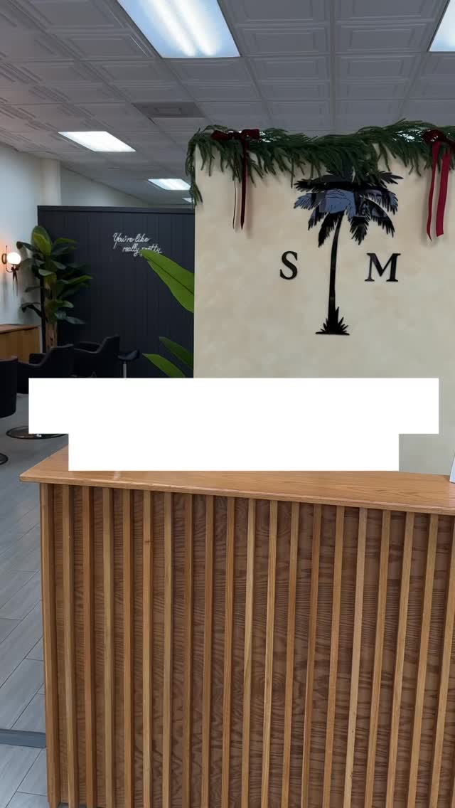 It’s Christmas week behind the chair 😆
All jokes aside, we are so thankful for our incredible clients. Thank you for trusting us with your hair, supporting our small business and choosing us again and again 🤍
#sarasota #hairstylists
#SalonLife #sarasotahairstylist
#BehindTheChair
#SupportSmallBusiness
#sarasotasalon