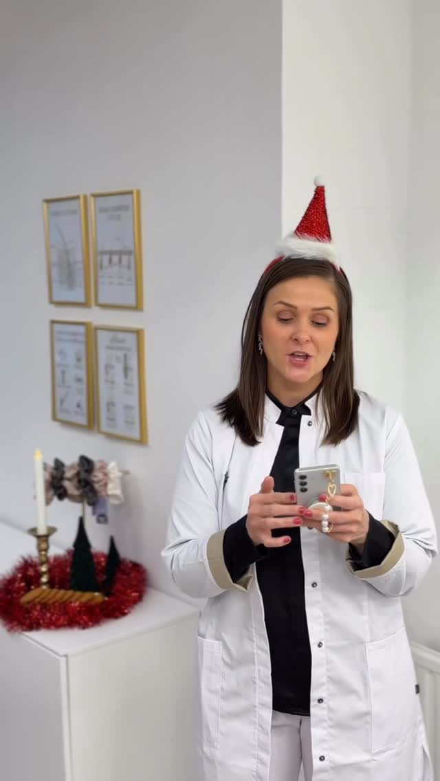 ✨ Tässä Saanan joululahjavinkki! 🎄
Vielä ehdit hankkia joululahjan, joka oikeasti tekee hyvää ja kuka voisikaan kieltäytyä hemmottelusta? 💆♀️🎁
✨ Here’s Saana’s Christmas gift tip! 🎄
There’s still time to get a gift that truly makes a difference and who could say no to a little self-care and pampering? 💆♀️🎁
#kauneusklinikka #feminabeauty #feminabeautyfi #feminaaestheticlaser #christmasgifts #lahjaidea