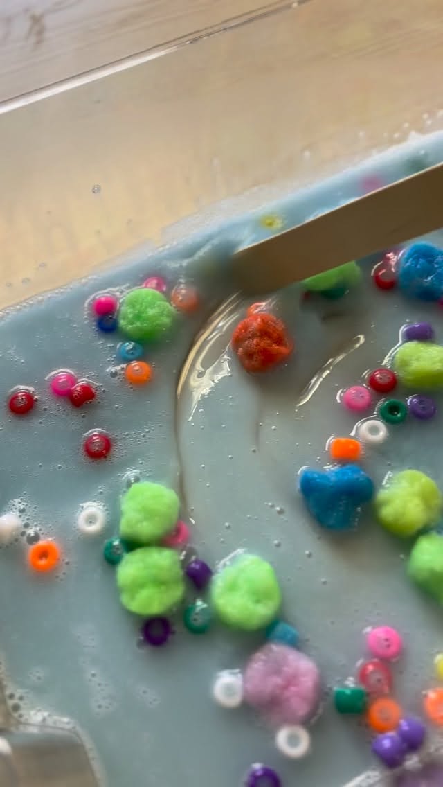 Sometimes the work looks messy — a bunch of random things thrown together into one big mess. But in the playroom, that “mess” was actually a potion in the making… a space for expression, safety building, and practicing impulse control.
Not in the video: the meaningful things this child chose to add to their potion that represent what they enjoy in their life — and the powerful moment of choosing what to take out when something felt challenging.
Messy work is often the most meaningful work. ✨ & Yes, I absolutely enjoyed playing with this after my client said goodbye for the day.