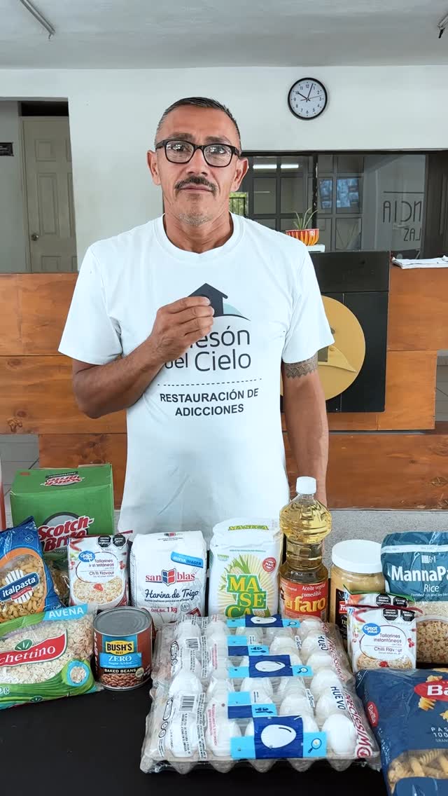 Tu generosidad puede hacer la diferencia 💛
En La Casa del Mesón del Cielo trabajamos cada día por la restauración y la esperanza de quienes buscan una nueva oportunidad. 🌅
🤲 Puedes apoyar donando huevo, enlatados, carne, aceite, artículos de limpieza, frijol, azúcar, arroz, sal y mucho más.
Cada donación es una semilla de amor que transforma vidas. 🌱
#DonarEsAmar #MesónDelCielo #RestaurandoVidas