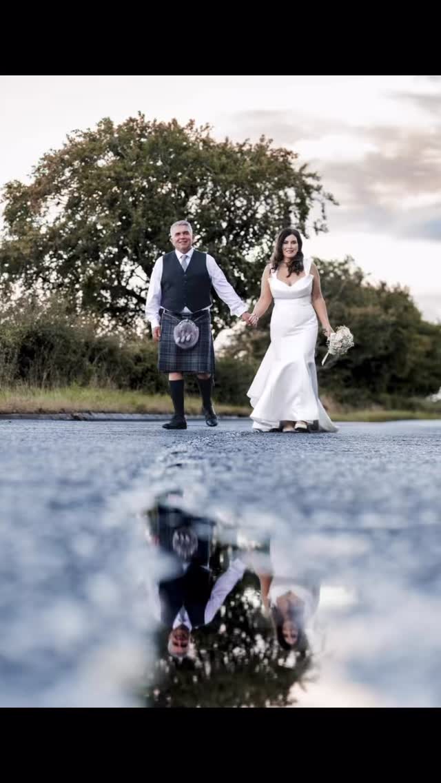 Kelly & John
From the word go, this day was a laugh! These two were just made for each other, nothing was too much hassle (apart from Kelly trying to look out that window and keep a straight face. 😂).
The rain absolutely battered down all day, but they didn’t let it stop them. They braved the weather for a few shots, and honestly, you’d never even know it! 😍
Just a wonderful pair from start to finish.
Thank you both for having me 💜
Big thanks to the team on the day 🤝
Venue - @the_threekings
Humanist - @lifemomentswithmary
MUA - @vnique.beauty.hair
Hair - @hairbyclairx
Bridesmaids Hair - @the_lotus_lounge_by_lisa
Dress - @bijoux_bridal
Kilts - @jhkilthire
Flowers - @irenesflorist
Cake - @darrellscakes
Decor - @tigerlilyweddingevents
Dj - @sparkledancefloorsscotland
Videographer - @perfectlovefilms
Tan - @bronzedandbeautiful_
Piper - Tom
Invitations - Frazer Macdonald
@kellymitchell16
#scottish #scottishwedding #scottishweddingphotographer #wedding #weddingphotos #weddingphotography