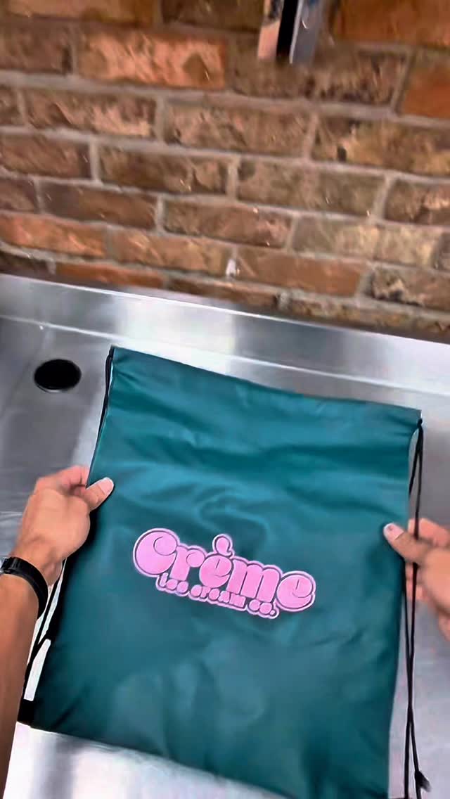 🚨DROP OFF ALERT🚨
Our goodie bag is officially out in the wild 👀🔥
Each one’s packed with the craziest mix of snacks, drinks, and merch we’ve been stocking up for months — all the rare finds you never seen. Grab one before someone else snatches it… and if you miss out, you can still find everything inside right here at the shop. Good luck out there 😎✨
📍2730 N. College Ave. Fayetteville, AR 72703
🚪Check Google Maps For Current Hours
.
.
.
.
.
.
.
.
#cremeicecreamco #icecream #fayetteville #arkansas #fayettevillearkansas