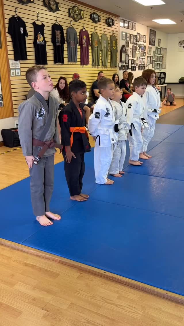 We are beyond proud of these kiddos for putting in tons of hard work every Saturday and earning their new ranks in Judo!
Huge thanks to @twright1769 and Big Country for your dedication to teaching these little judokas ππ½