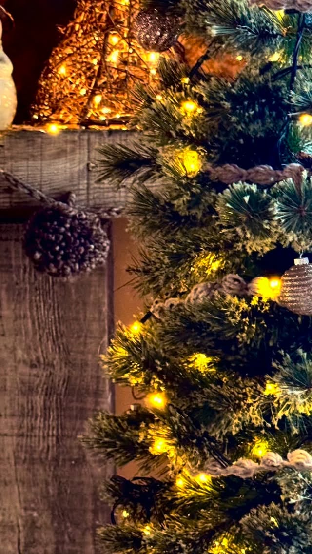 Bring a little handmade magic into your Christmas decorating this year. This simple crochet garland is a beautiful way to slow down, get cozy, and add a personal touch to your holiday home. I created mine with tweed yarn because it adds that perfect rustic charm that I can never resist.
Whether you are stitching by the tree, curled up with a cup of tea, or sharing the joy with a friend, this garland is a delightful project to brighten your space. Let your creativity shine and make the season feel a little more meaningful, one stitch at a time.
If you make one, I would love to see it. Tag me so that we can celebrate your handmade Christmas together.
#livingskiesfibrestudio #crochet #CrochetChristmas #HandmadeChristmas
#CrochetGarland
#ChristmasGarland
#HolidayCrochet