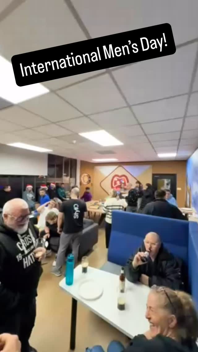 A week ago today we celebrated International Men’s Day here at Stylo. We treated our staff to beer, pizzas, and rounds of darts to let our gents know the afternoon was all about them. Pizzas arrived at 4:30 Friday afternoon acting as a well deserved wind down, but we’ll keep that part a secret! 🤫💙
#Stylo #internationalmensday #mensmentalhealthawareness #mentalhealth #winddown #chill