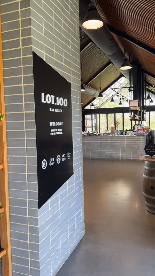 Christmas is just around the corner! As we near the end of the year. We look inward to #celebrate our achievements, #thank our team and their #partners for all the work they put in.
We enjoyed a fun Gin making experience with @78degreesdistillery and a mouthwatering lunch @lotonehundred
#merryxmas to all!
