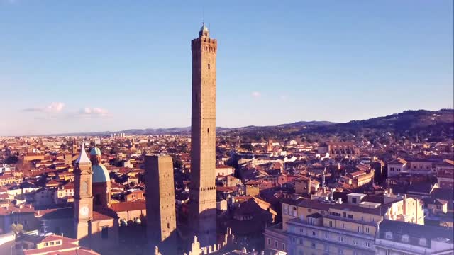 Hearts and camera rolls: full ❤️
#fall2025 #studyabroad #springhillcollege #italycenter
video by Nicola Spaccucci