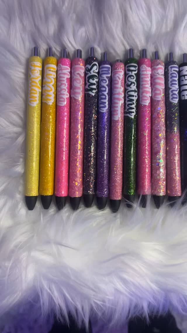 13 Glitter Pen Order for a customer .
Order yours or glitter at www.hesthatflyyguyydesignz.com
#glitter #glitters #custom #custommade #customorder #giftideas #giftshop #lgbt #crafter #glitterpen #glitterpens #pens #customized #glittereverywhere #fypシ #explorepage✨ #madetoorder #ordernow‼️