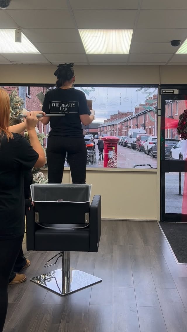 Last minute appointments for 2025 at The Beauty Lab North East 😎❄️🎄 #thebeautylabnortheast #thebeautylabne #aesthetics #salon #newsalon