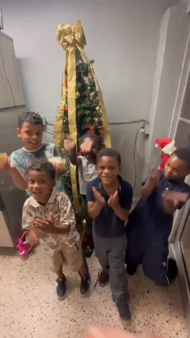 In case you haven’t seen enough 6/7 content in your feed lately… here’s a cute video of some of the kids staying at a hotel we helped place them in, who, like most children on this planet, absolutely refuse to let this trend go.
Many of the families we’re helping right now were recently evicted with little warning and suddenly found themselves with no home, no belongings, and no immediate options. We stepped in to cover temporary hotel stays so they could have a safe place to land while we work alongside them on longer-term housing solutions, stability, and support.
Because every child deserves a safe space to laugh, play, and just be, well, children!!
An early happy thanksgiving to our Hermanos Family 🦃❤️ We hope to see some familiar faces at our annual Thanksgiving lunch tomorrow at Bill Bags park!