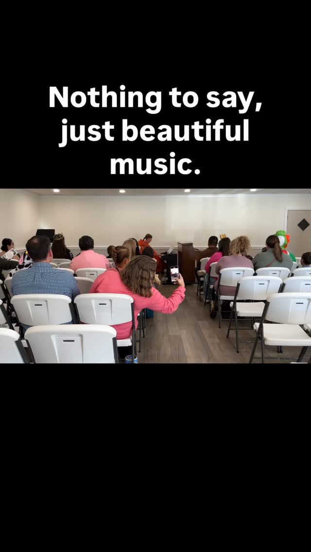 All of my students were asked what they wanted their audience to know. In her own words, “The syncopations were a difficult thing for me to learn, but I’m proud that I was able to make it sound beautiful.”
#Recital #proudteacher #pianolessons #violinlessons #yeahthatgreenvillesc #simpsonville