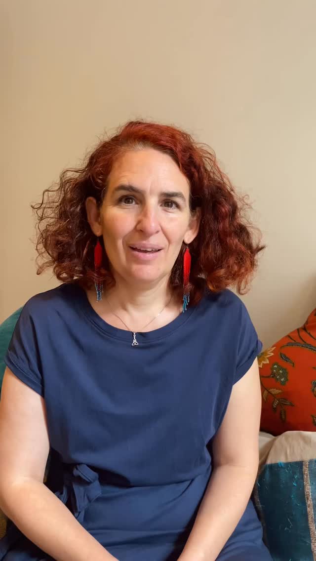 I would love for you to go into your postpartum time knowing what to expect and how to get the best possible support. It’s such a special time and in order to not only survive buy thrive in this life changing experience some preparation is needed. Learn more and get hands on tools in my online course ‘Prepare your Postpartum’. see link in Bio. #prepareyourpostpartum #postpartum #pregnancy #pypwithsiri #birth #postpartumfood #holisticparenting