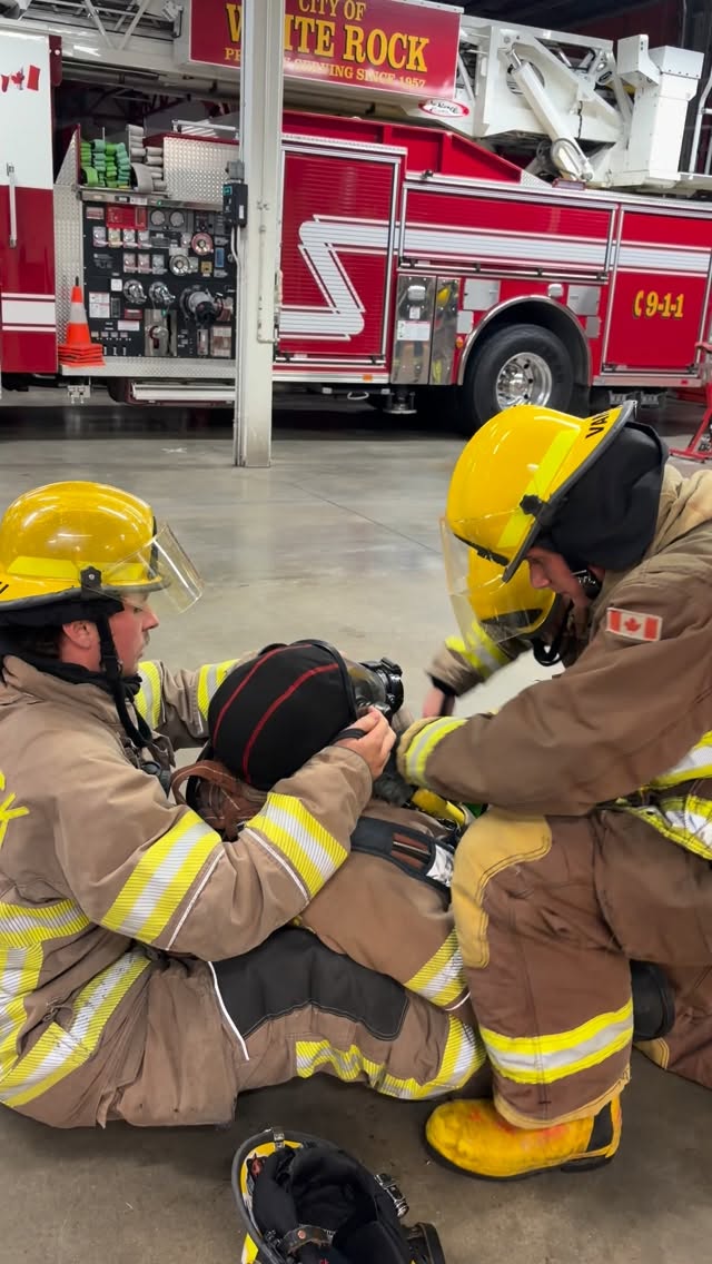 What happens if a Firefighter goes into cardiac arrest?? Firefighters need to be prepared for the unpredictable. Last night our POC’s (Paid On Call FF’s) trained how to doff a downed Firefighter’s gear and SCBA in the event that they need immediate life saving CPR. #firefighters #training #whiterock #firesafety