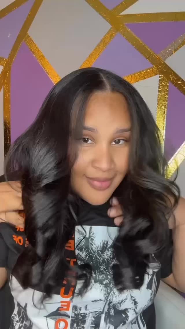 🔥 Snag 2 RAW Cambodian Wave bundles for the LOW when you shop our Bundle Deals!
Tap into our website for all the details 😍✨
#rawbundlestoronto #torontohairstylist #torontohairextensions #rawhairplug #microlinkstoronto