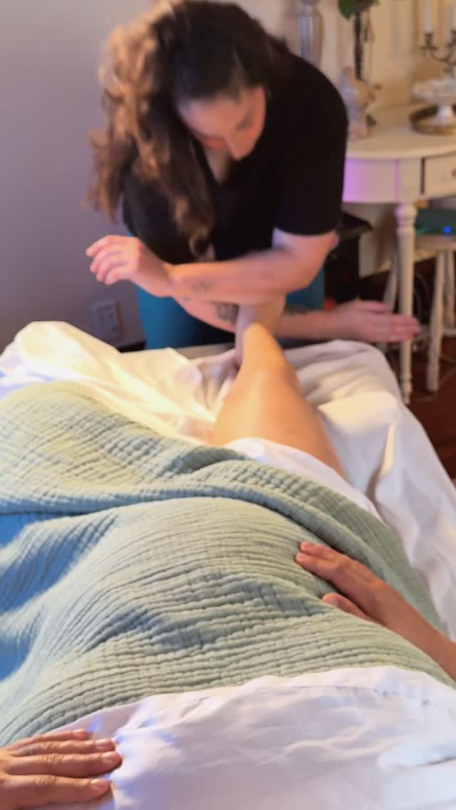 ✨I had a client come in last week in pain, as most clients do. Laying face down was not comfortable for her and so we tried two different ways to accommodate the pain to put the least amount of strain on her body.
After we found the perfect position, she said “Wow no one has ever taken the time to accommodate me in the way that you did.” My response was, “ it is my honor.”
🩵It’s such a gift to be a profession where I can be a witness to someone in their discomfort, listen to their needs and find ways to nurture them during the short time we have together.
I promise to make a space where you can show up in all that you are, I will do my best to help you feel comfortable and cared for from your head to your toes. #massagetherapy #massagetherapist #selfcare