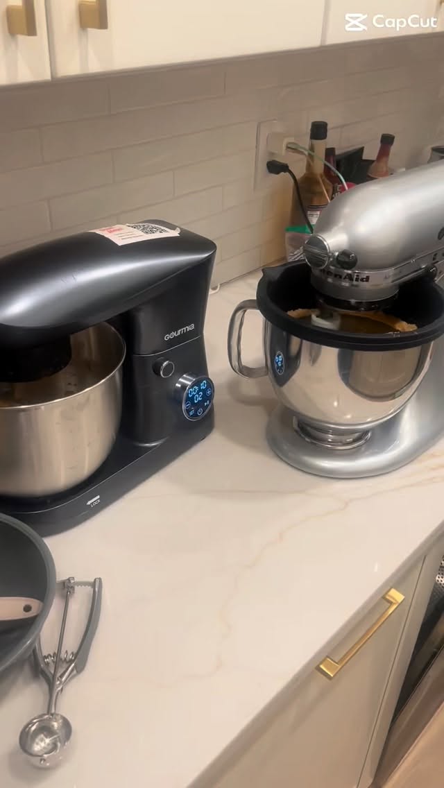 It’s cookie making time!