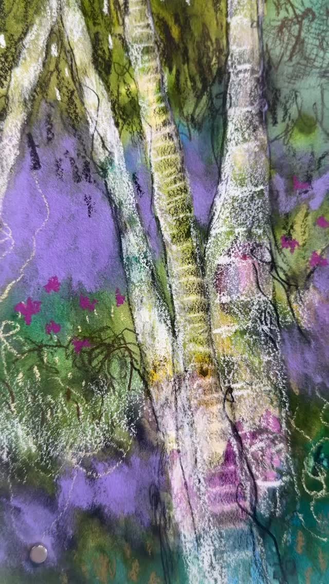 The first time I heard this song I cried, it was so beautiful and resonant. It still makes me tear up oftentimes as I listen to it 🥰 It’s by local singer songwriter Ziggy Alberts, and is called “Singing For Country”. It captures so much of the depth of feeling for me of my relationship with the land I call home and with the Earth as a whole. And while I know it will evolve all my life as I keep evolving, this relationship with Earth, there is such a richness of truth expressed in the emotion of this song that speaks for me and my heart, and I’m really grateful for that.
This artwork pictured is from my current exhibition, “Earth Connections”, with Gillian Smith @thecreativepilgrim 🥰 at Dianne McInerney Art gallery. I began drawing and painting it en plein air at the Botsnic Gardens in Cooroy, Gubbi Gubbi/Kabi Kabi country here on the Sunshine Coast... Later continuing my work on it back in the studio, adding more layers of colour, texture and detail via different media, while remembering the feeling of being immersed in the landscape and held in what feels like pure unconditional love to me.
I hope you enjoy spending a moment with it here. And with this beautiful song too 💜🙏
.
.
.
✨Our exhibition opening night celebration is Friday 12 Dec, 4-8pm. We would love to see you there and share our exhibition with you ☺️🌿🫶
Location: Dianne McInerney Art Gallery
Unit 6, 33 Gateway Drive
Noosaville, QLD
.
.
#sunshinecoastartist #whatsonsunshinecoast #sunshinecoastlocals @diannemcinerneyartist @larajanestewart