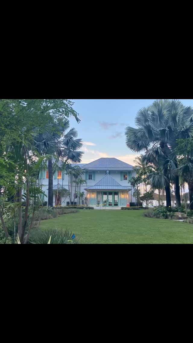 Great team, great things!
@wosleeconstruction @matthew_giampietro #lyfordcay #lyfordcaybahamas