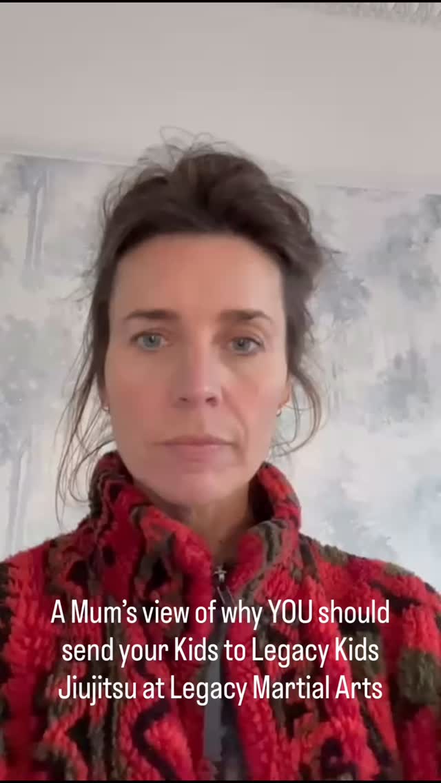 Listen to this Mum and why YOU should send your Kids to @legacykidsjiujitsu at @legacymartialartslondon #confidenceforkids #martialartsforkids #bjj #cfsbjj #kidsbjj #hoxton #hackney ##kidscapoeira #friends #discipline #kidssport #jiujitsulife