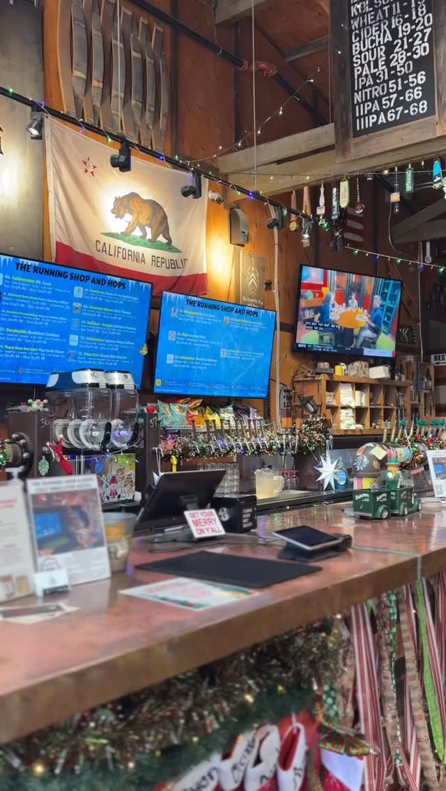 Come explore everything @therunningshopandhops has to offer this holiday season! From a great selection of beers to their new sports simulator, there’s something for everyone.🏈🍻
- @buy_local_morgan_hill @destination_downtown_mh @visitmorganhillca @mhcoc