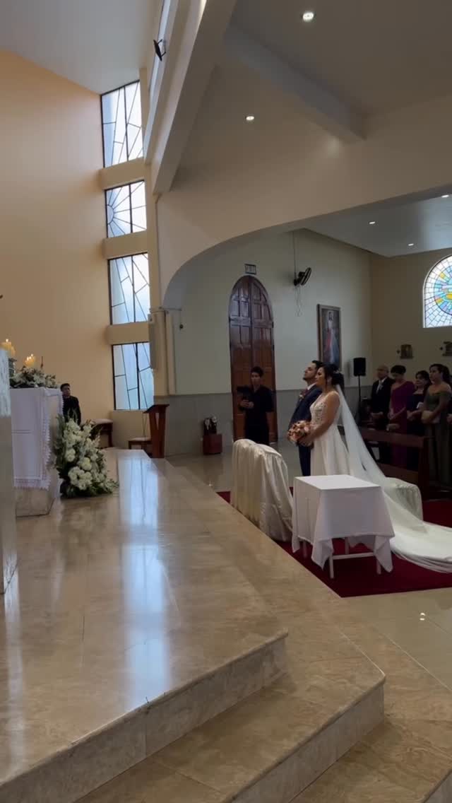 Stef y Gian, me encanta recordarlos con mucha alegría y amor que transmiten 🫶🏻
#weddingplanner #lifestyle #wedding #boda