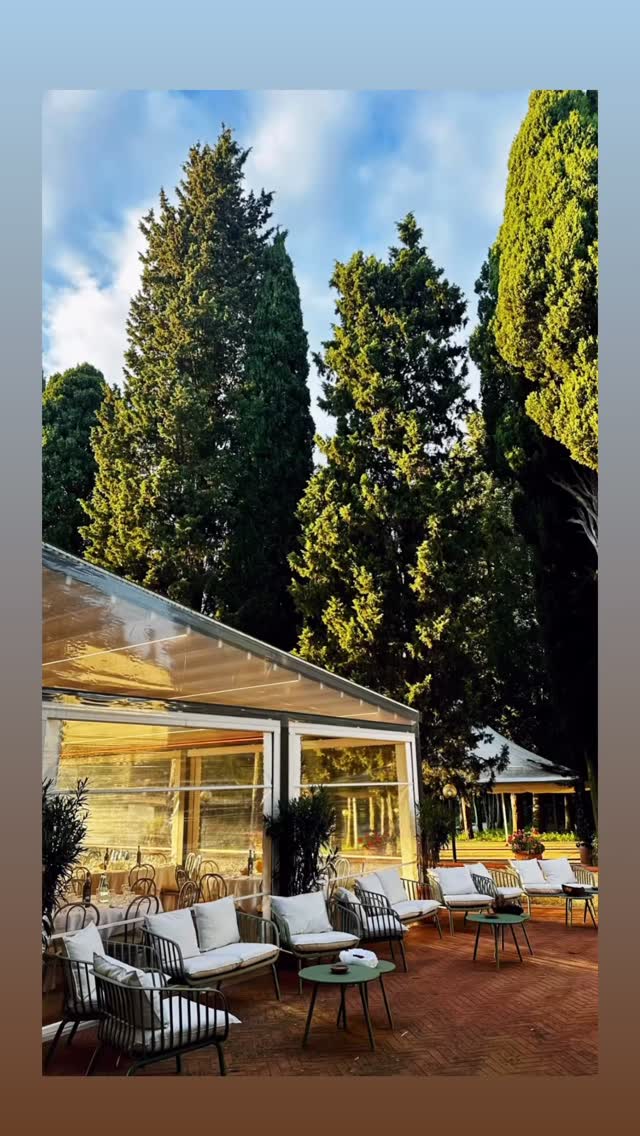 🇬🇧 ~ The 2025 season comes to an end…While we wait for the new 2026 season, let’s enjoy a recap! ✨
🇮🇹 ~ La stagione 2025 sta per finire…in attesa della nuova stagione 2026, godiamoci un recap! ✨
.
.
.
.
#villalesorti #weddingvenue #wedding #recaps #weddingphotography