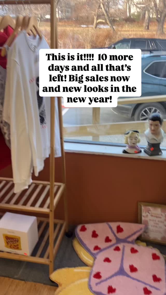 10 more days! Then New Year new Look!
#maine #mainelife #smallbusinesssupportingsmallbusiness