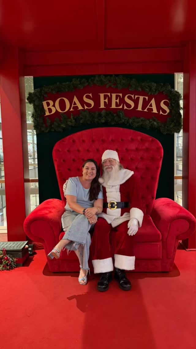 Que este Natal seja um convite ao cuidado com a mente, ao acolhimento das emoções e ao respeito pelo seu tempo.
Que você possa estar presente, com mais gentileza consigo mesmo(a) e com quem está ao seu redor.
Um Natal de afeto, consciência e paz! 🤍