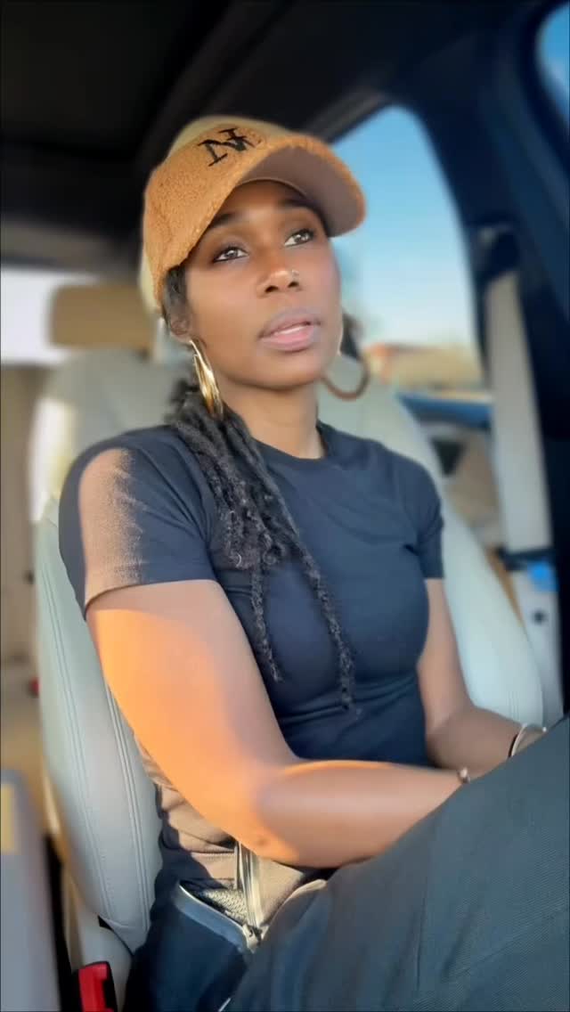 WhY arE yoU wAiTinG….
Purchase my book at: www.seasoneddialogue.com