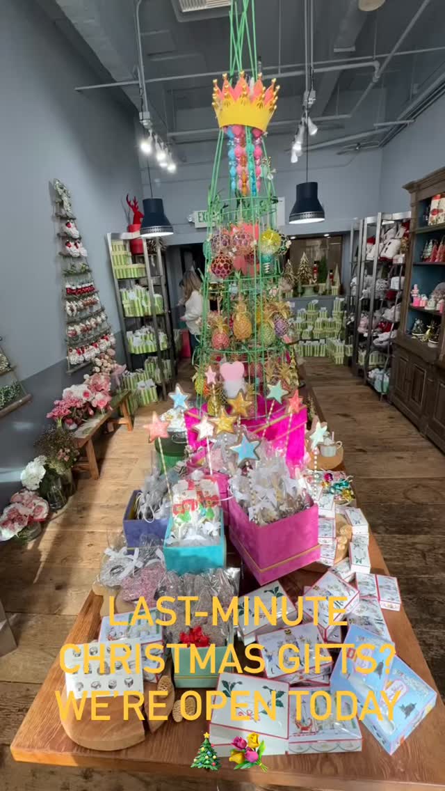 Last-minute Christmas gifts? We’re open today 🎄💐