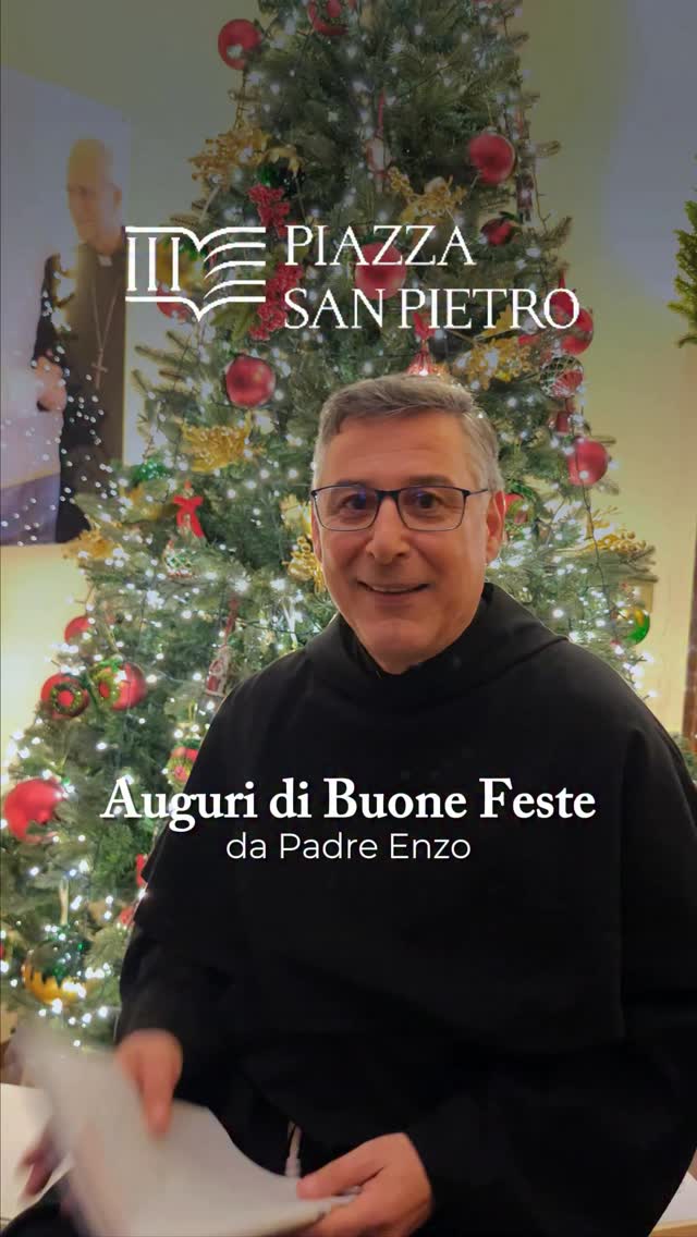 Auguri di Natale da Piazza San Pietro 🎄
Il Natale è il momento in cui il cuore si apre alla speranza e la luce del cielo illumina il cammino di tutti noi. In questo giorno speciale, desideriamo condividere con voi un messaggio di pace e di speranza, per ricordare quanto le parole e le relazioni siano fondamentali nel nostro percorso di vita.
Con Piazza San Pietro, la nostra comunità è cresciuta, arricchendosi di volti, storie e condivisioni autentiche. Ogni mese, grazie alla voce di Papa Leone XIV e alla vostra partecipazione, rendiamo questo spazio un luogo di dialogo, riflessione e vicinanza.
In questo Natale, vi auguriamo di trovare la luce nelle piccole cose e di riscoprire la bellezza delle relazioni che nutrono e sostengono.
✨ Buon Natale da Piazza San Pietro.