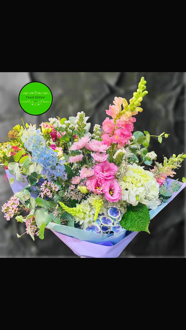 OPEN for your New Years Eve / New Years Day Party Flowers #huntershillflorist #gladesvilleflorist #sydneyflorist #woolwichflorist #lanecoveflorist