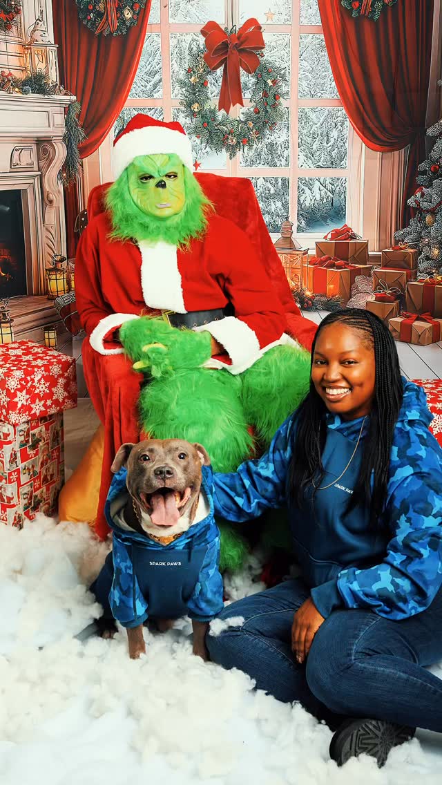 We want to send a huge THANK YOU to all of our amazing clients who came out for our Holiday Photos with the Grinch ๐๐พ
Seeing your pups dressed up and spreading holiday cheer truly made the season extra special for our team.
As we close out the year, we wish you and your furry family a happy, healthy, and prosperous New Year. We canโt wait to continue pampering your pups and creating more memories together in the year ahead! #puppyhaberdashery #grinch #newyear