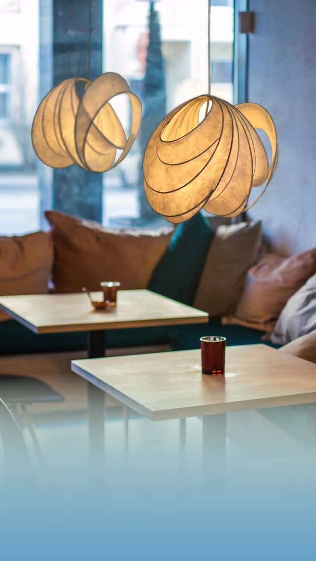 From our hands in India
to homes across many countries,
weâre deeply grateful for every delivery, every trust, every home.
Thank you for being part of our journey.
Happy New Year đâ¨
#interiordesign #archirecture #sculpturelight #zeeardesignstudio #zeearlife