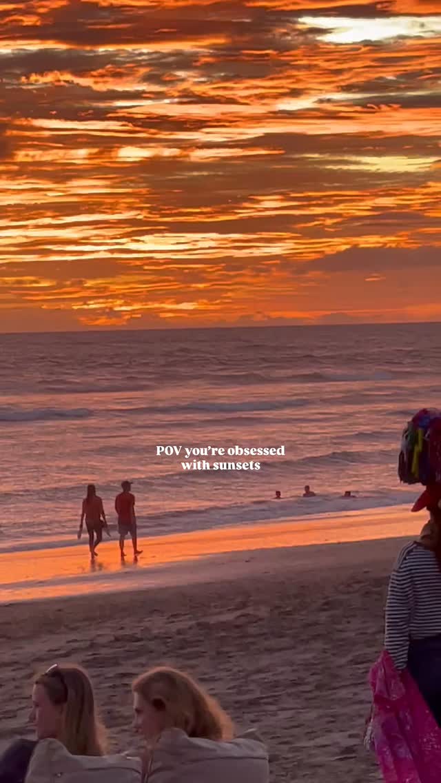 We are obsessed with sunsets in Bali 🌅 you too?
And it’s the best after all day of surfing 🏝️🏄♂️🤙🏽🔥
#sunset #bali #canggusurfschool #learnsurfing #spicysurfschool