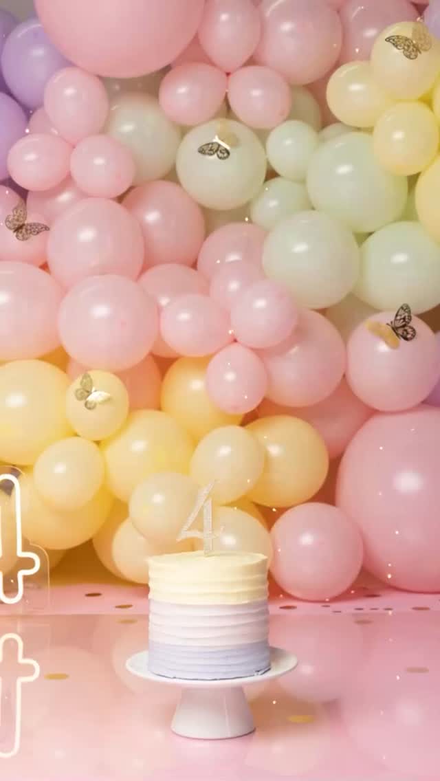 Starting this new year with creating a giant balloon wall in dreamy soft colours.
Cake smash and studio birthday shoots in Calgary AB
Picstoria Photography
#cakesmash #cakesmashinspiration #calgarycakesmashphotographer #yyccakesmashphotographer #calgarybabyphotographer