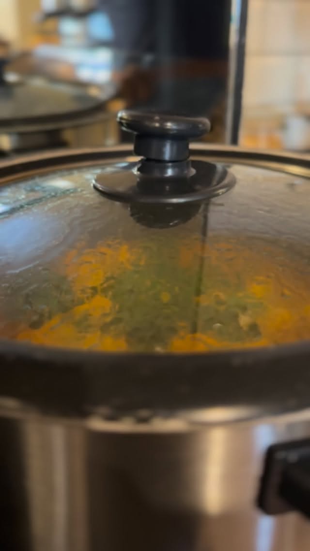 Soup season is in full swing at O'Deli 🥄
From Beetroot, Apple and Feta to classic Butternut Squash - our soups are all homemade and full of goodness! Have you tried O'Deli soup yet?
Pop in to pick up yours!
📍O'Deli Cafe 4 New Market, Otley
Monday - Saturday 9:30 - 4:30
Closed Sundays
📍Bagels & Bakery by O'Deli 9 Market St, Otley, West Yorkshire
Friday & Saturdays 9am - 3pm (for now!)
#GlutenFreeUK #CoeliacFriendlyCafe #Otley