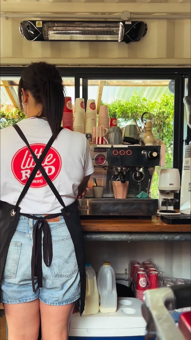 Busy? No problem. 😎
Stick to your flow, and we’ve got the rest! 🌞☕️
#NorthlandEats #LittleRedCoffee #LittleRedWaipu #WaipuEats #EcosseSupports