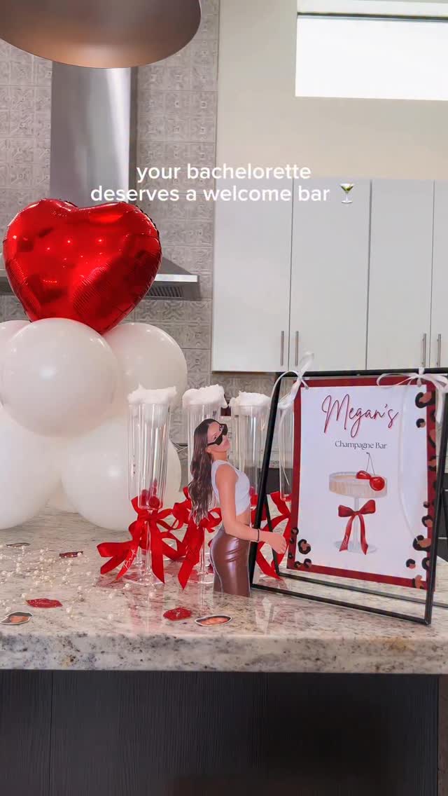 walk in. drop the bags. pour a drink.👏
our upgraded welcome bar is now part of the ULTRA package and honestly, it just makes sense.
custom signage, glassware, your favorite drinks, we’re here to help you with all of the little details.
message us for more!